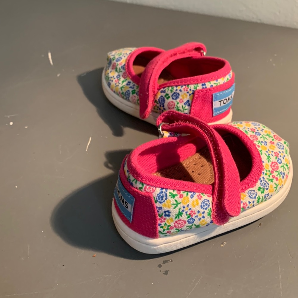 Baby Floral Toms, Size 3T